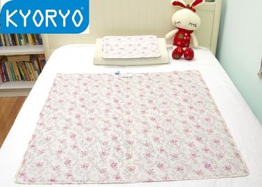 Almofada de cama refrigerando quadrada do gel da macromolécula do folwer vermelho com o OEM da esteira do descanso